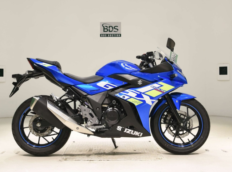 Мотоцикл Suzuki GSX250RA з пробігом 4528 km