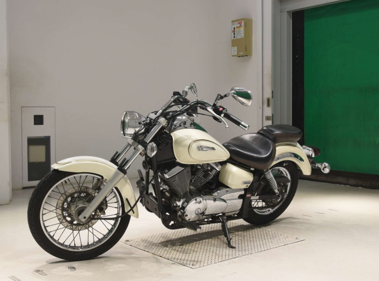 Мотоцикл Yamaha DRAGSTAR XVS250 з пробігом 33685 km