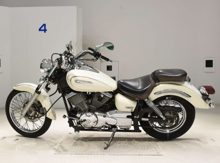 Мотоцикл Yamaha DRAGSTAR XVS250 з пробігом 33685 km