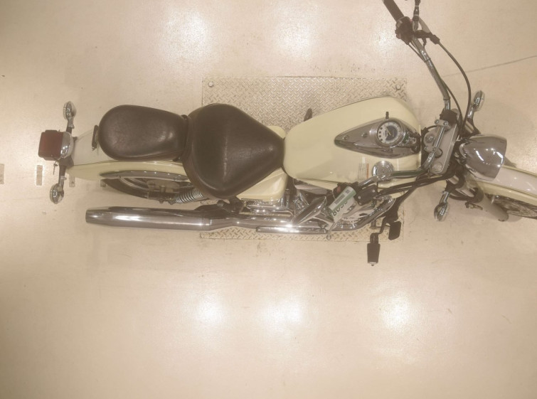 Мотоцикл Yamaha DRAGSTAR XVS250 з пробігом 33685 km