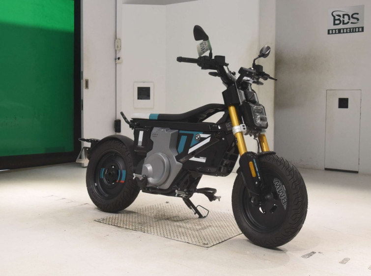 Мотоцикл BMW ce02 з пробігом 2083 km