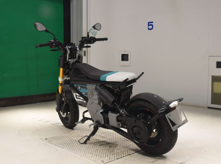 Мотоцикл BMW ce02 з пробігом 2083 km