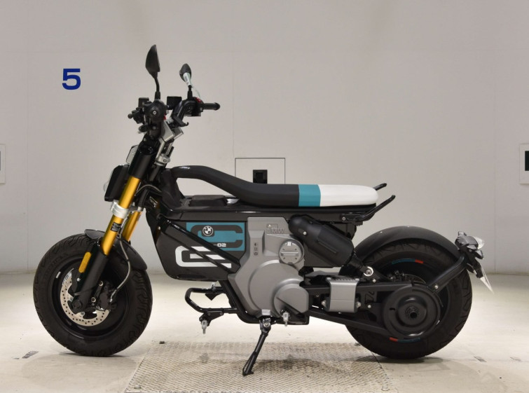 Мотоцикл BMW ce02 з пробігом 2083 km