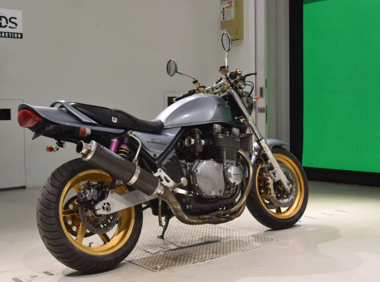 Мотоцикл Kawasaki ZEPHYR1100 с пробегом 13012 km