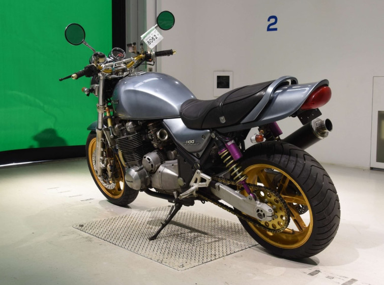 Мотоцикл Kawasaki ZEPHYR1100 с пробегом 13012 km