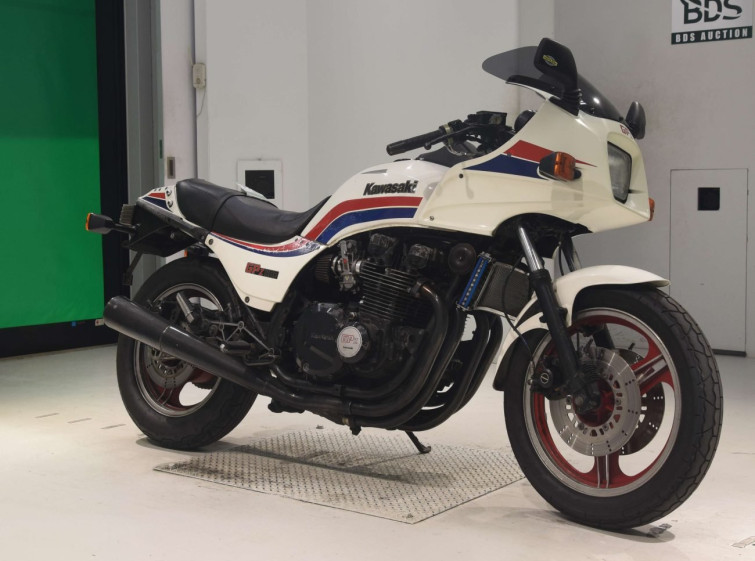 Мотоцикл Kawasaki GPZ1100 с пробегом 75398 km