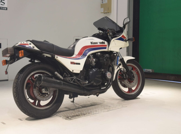 Мотоцикл Kawasaki GPZ1100 с пробегом 75398 km