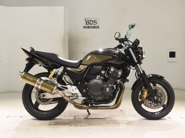 Мотоцикл Honda CB400SFV з пробігом 21634 km
