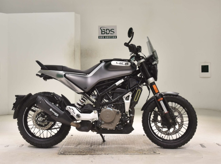 Мотоцикл Husqvarna SVARTPILEN 401 с пробегом 6981 km