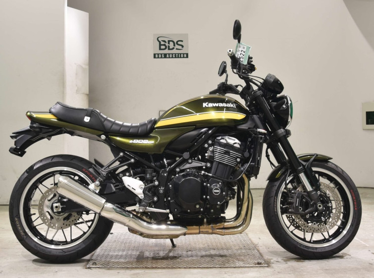 Мотоцикл Kawasaki Z900RS з пробігом 16098 km