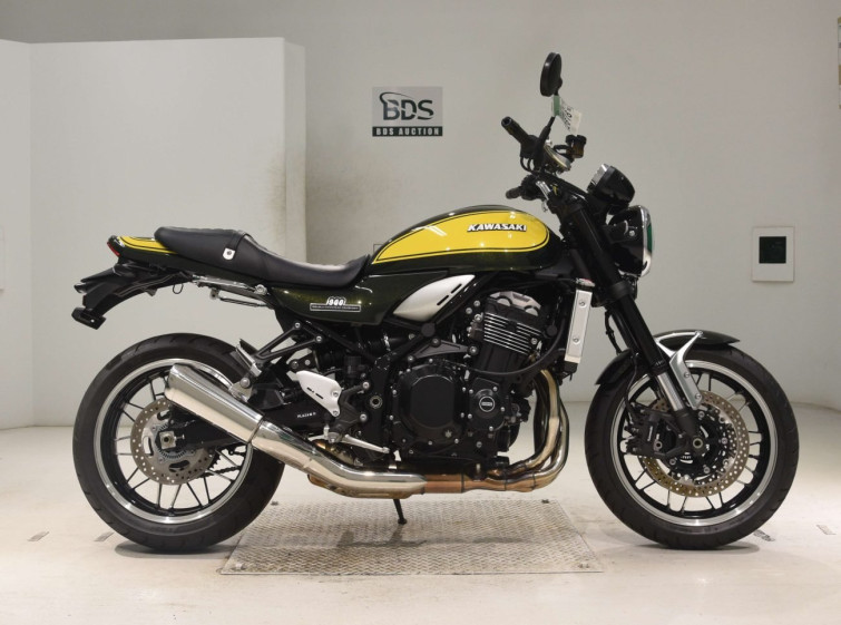 Мотоцикл Kawasaki Z900RS з пробігом 6765 km
