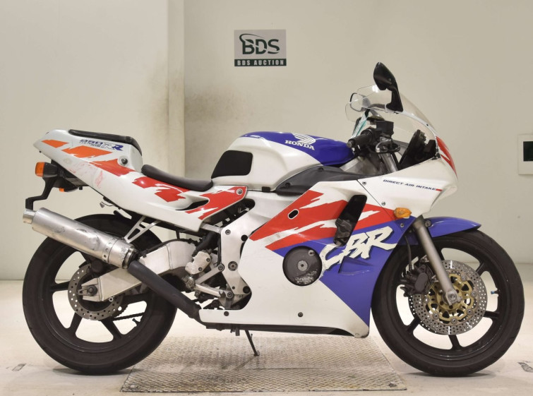 Мотоцикл Honda CBR250RR с пробегом 50110 km