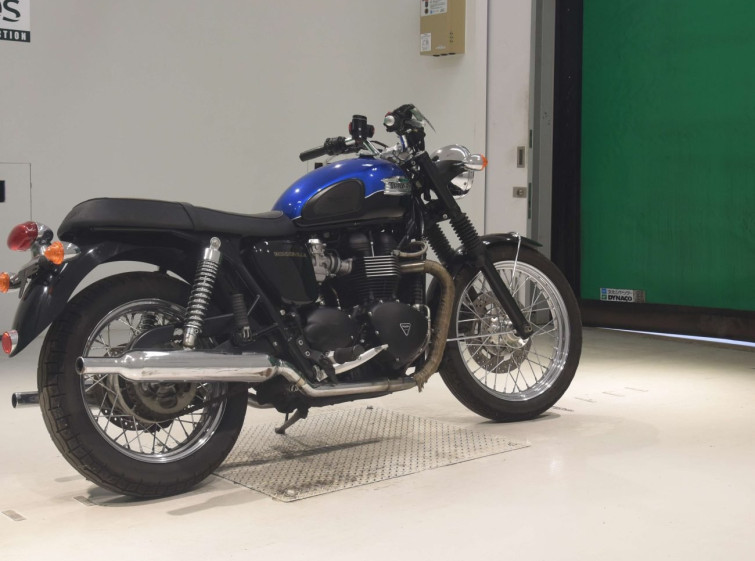 Мотоцикл Triumph BONNEVILLE с пробегом 3366 km