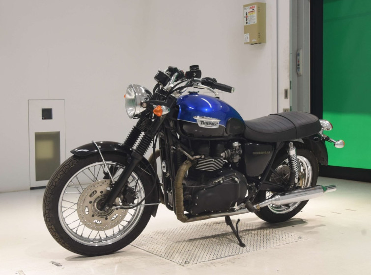 Мотоцикл Triumph BONNEVILLE с пробегом 3366 km