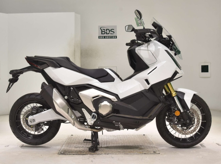 Мотоцикл Honda X-ADV750-2 с пробегом 532 km