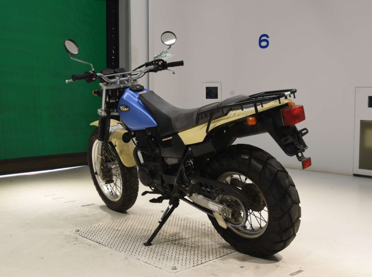 Мотоцикл Yamaha TW200E з пробігом 9695 km