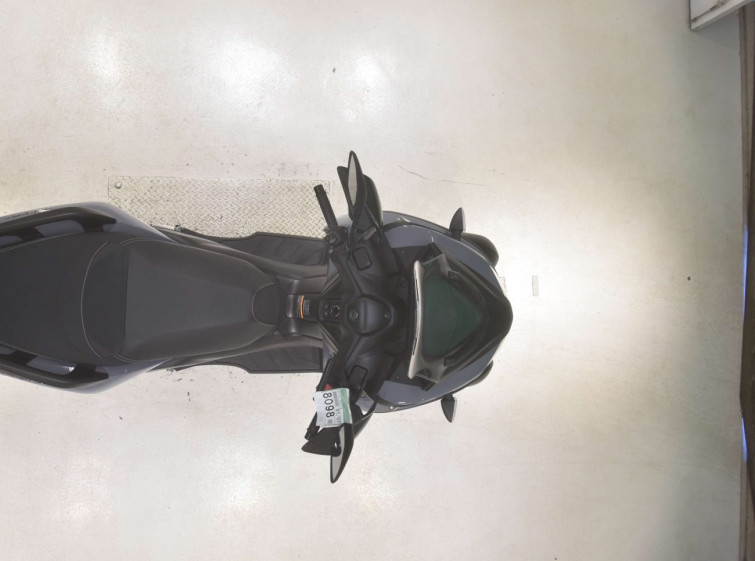 Мотоцикл Yamaha TRICITY300 с пробегом 4303 km