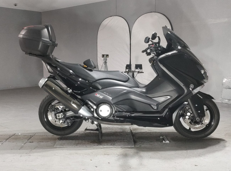 Мотоцикл Yamaha T-MAX530 с пробегом 31498 km