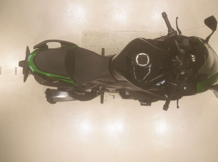 Мотоцикл Kawasaki ninja 1000 sx с пробегом 32043 km