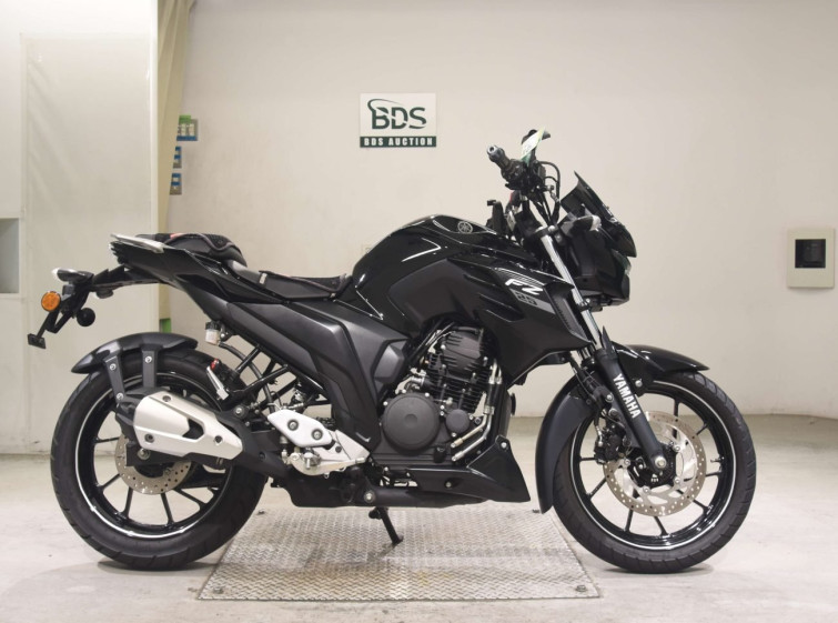Мотоцикл Yamaha FZ25 з пробігом 9804 km
