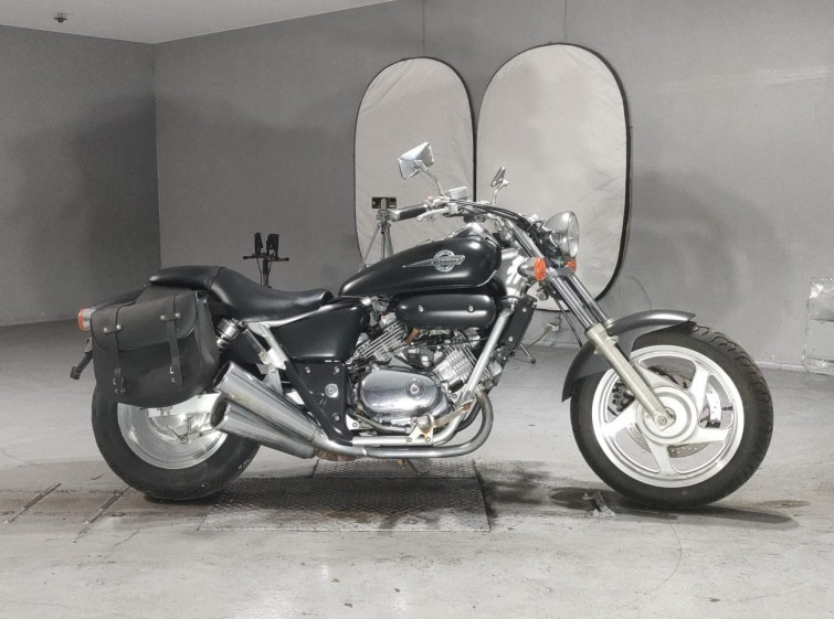 Мотоцикл Honda MAGNA250 с пробегом 23916 km