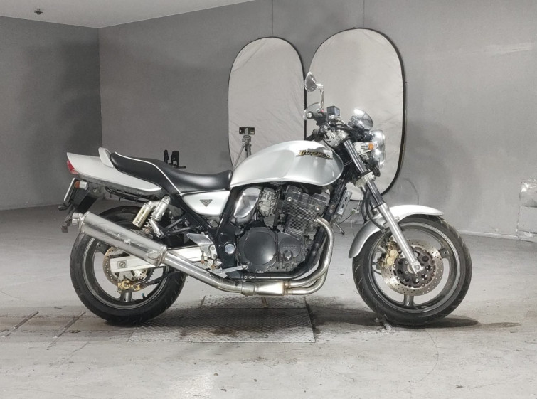 Мотоцикл Suzuki GSX400 INAZUMA с пробегом 46390 km