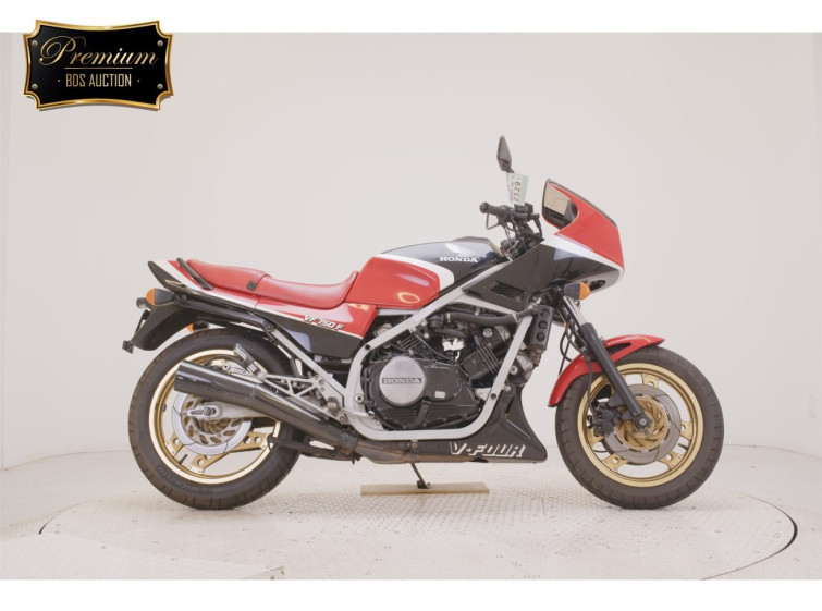 Мотоцикл Honda VF750F з пробігом 28361 km