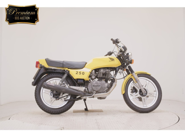 Мотоцикл Honda CB250N с пробегом 34500 m