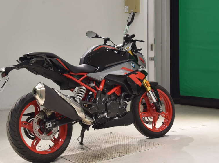 Мотоцикл BMW G310R з пробігом 3360 km