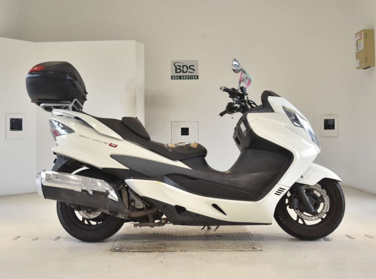 Мотоцикл Suzuki SKYWAVE 250M з пробігом 71325 km
