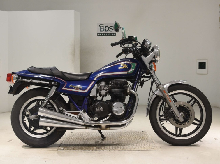 Мотоцикл Honda CB650 CUSTOM з пробігом 22508 km