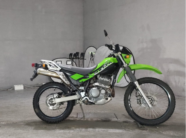 Мотоцикл Kawasaki SUPER SHERPA з пробігом 31682 km
