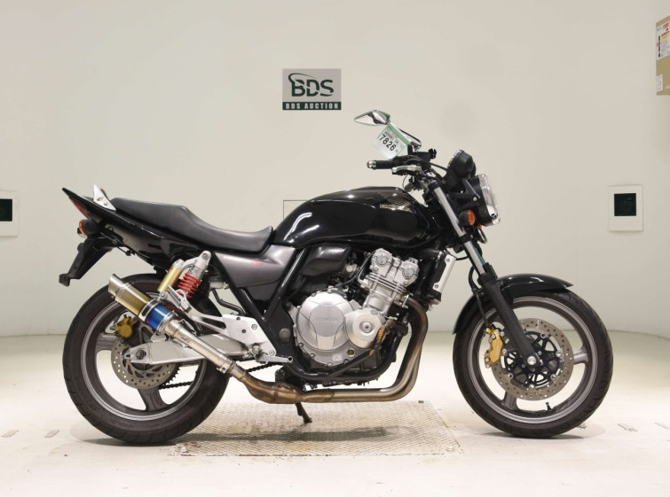 Мотоцикл Honda CB400SF з пробігом 67700 km