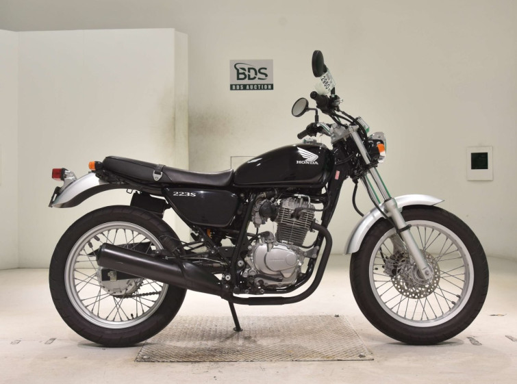 Мотоцикл Honda CB223S с пробегом 12033 km