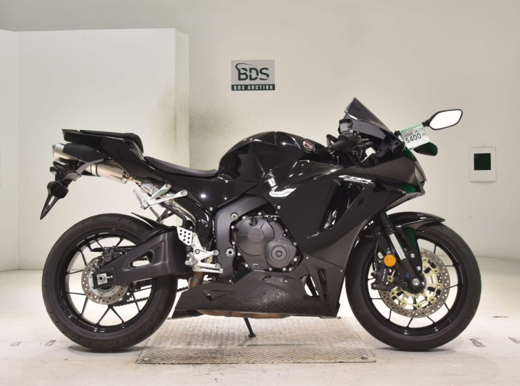 Мотоцикл Honda CBR600RR з пробігом 4067 km