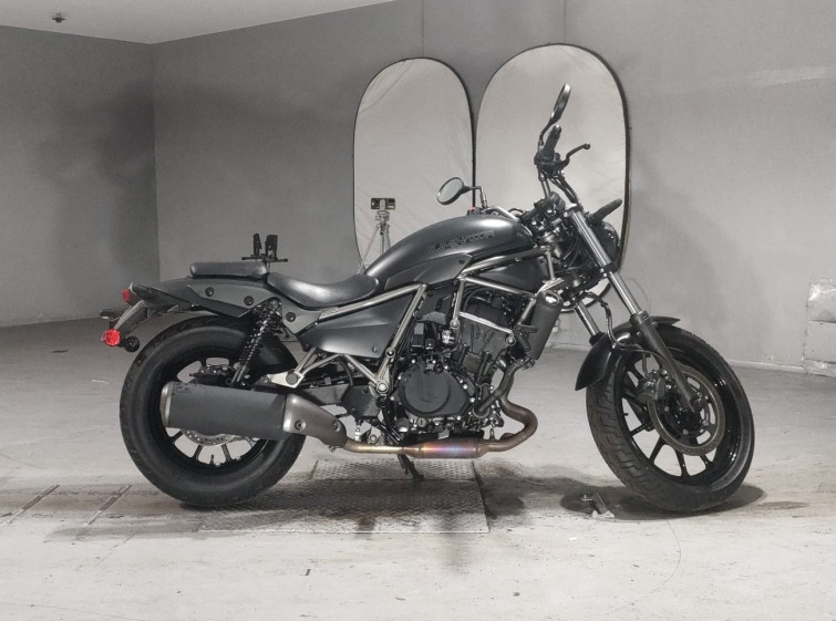 Мотоцикл Kawasaki ELIMINATOR 400 з пробігом 7205 km