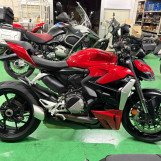 Мотоцикл Ducati STREET FIGHTER V2 з пробігом 11102 km