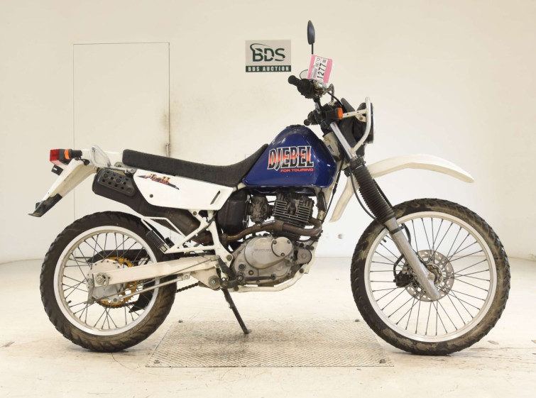 Мотоцикл Suzuki DJEBEL200 з пробігом 41738 km