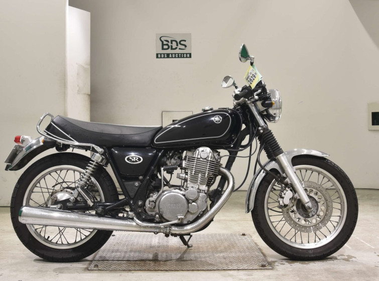 Мотоцикл Yamaha SR400 з пробігом 46675 km