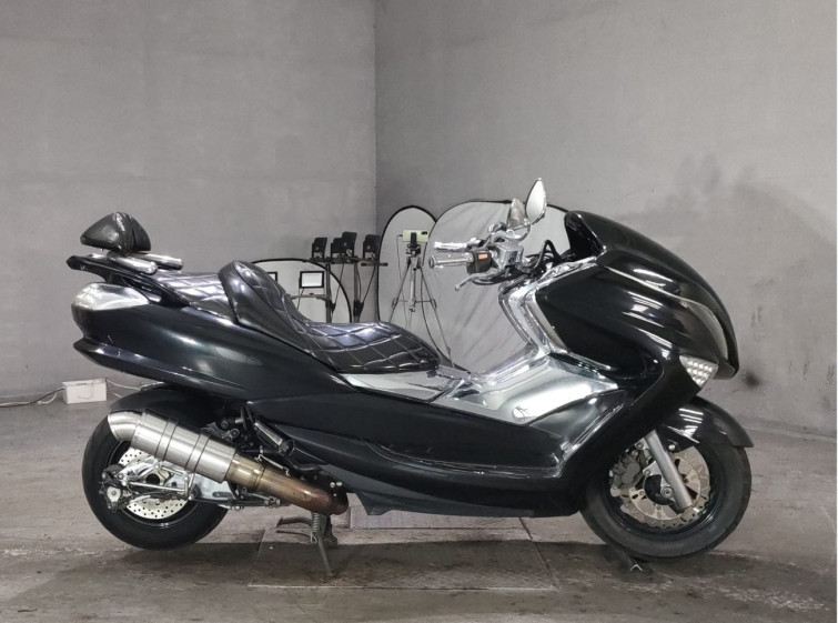 Мотоцикл Yamaha MAJESTY 250 з пробігом 11942 km