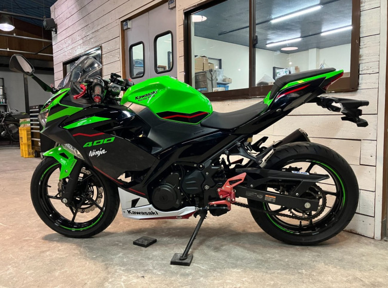Мотоцикл Kawasaki NINJA400 з пробігом 28648 km