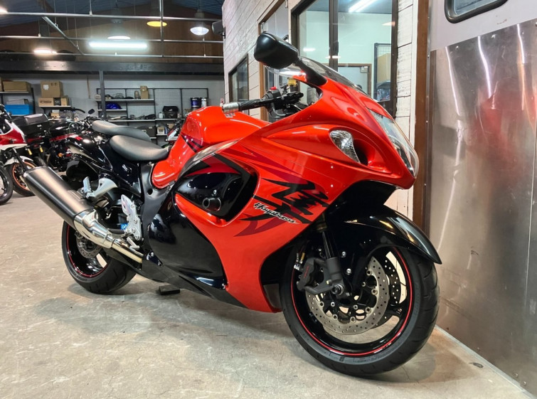 Мотоцикл Suzuki GSX1300R HAYABUSA с пробегом 29929 km