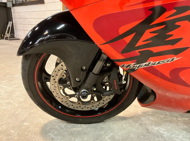 Мотоцикл Suzuki GSX1300R HAYABUSA с пробегом 29929 km