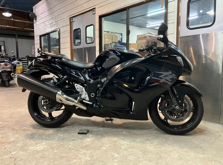 Мотоцикл Suzuki GSX1300R HAYABUSA с пробегом 17718 km