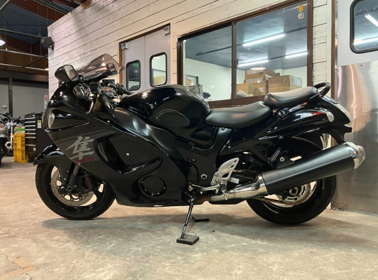 Мотоцикл Suzuki GSX1300R HAYABUSA с пробегом 17718 km