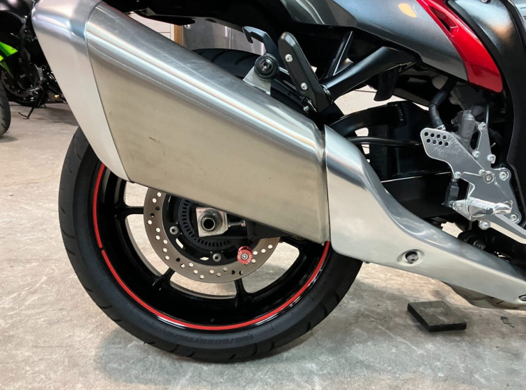 Мотоцикл Suzuki GSX1300R HAYABUSA с пробегом 10672 km