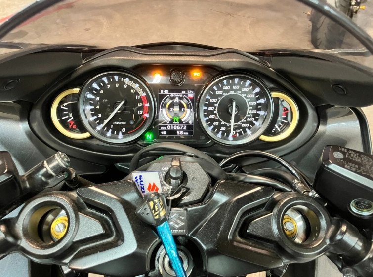 Мотоцикл Suzuki GSX1300R HAYABUSA с пробегом 10672 km