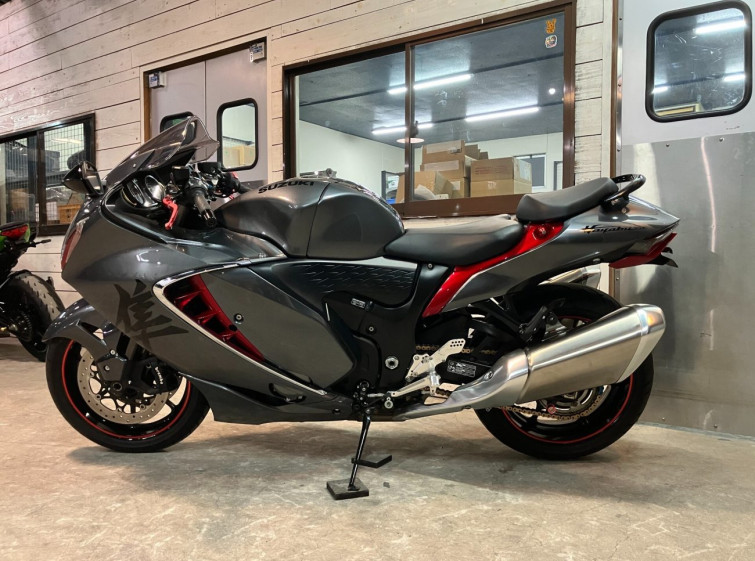 Мотоцикл Suzuki GSX1300R HAYABUSA с пробегом 10672 km
