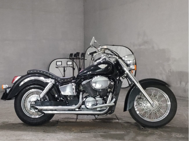Мотоцикл Honda SHADOW 400 с пробегом 2580 km