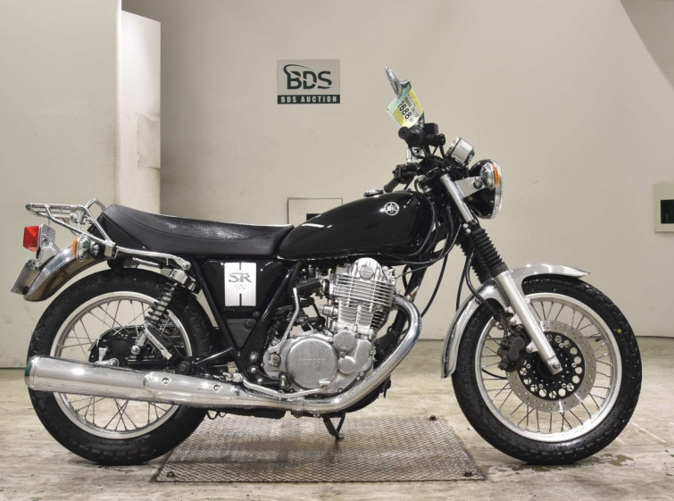Мотоцикл Yamaha SR400 з пробігом 33393 km